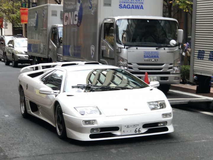 Supercars spotted, some rarities (vol 7) - Page 150 - General Gassing - PistonHeads