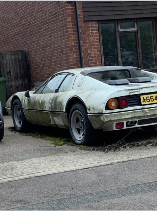 Spotted Ordinary Abandoned Vehicles - Page 47 - General Gassing - PistonHeads
