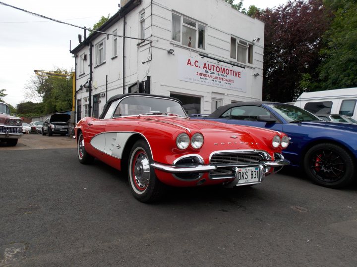 A Beautiful Red '61 Corvette SPOTTED West London - Page 1 - Corvettes - PistonHeads