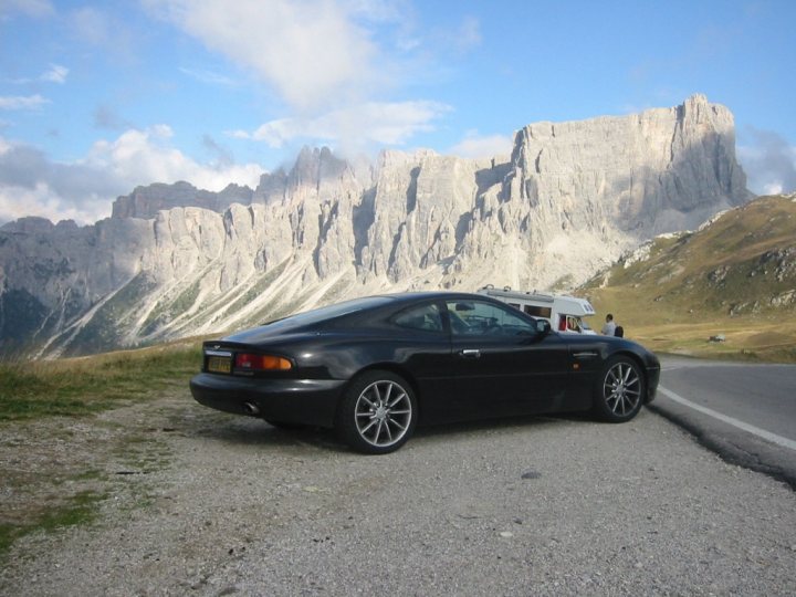 Aston Martin DB7 Vantage - Page 1 - Readers' Cars - PistonHeads UK