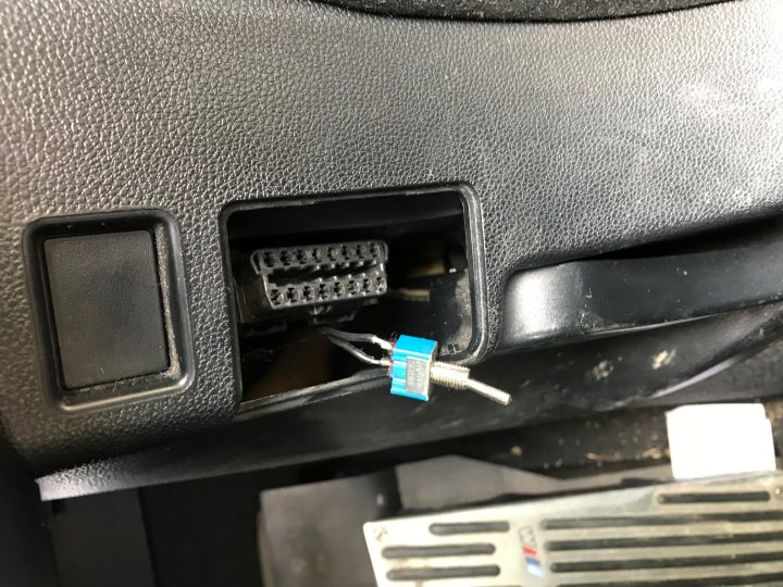 Found a switch dangling by my OBD port in my E92 M3 - Page 1 - M Power - PistonHeads