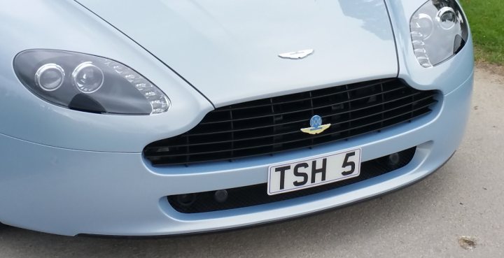 V12 Vantage S Number plate plinth - Page 1 - Aston Martin - PistonHeads