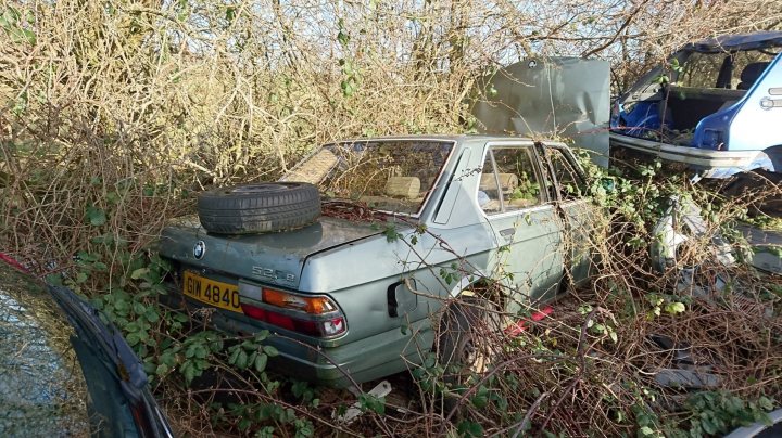 Classics left to die/rotting pics - Vol 2 - Page 264 - Classic Cars and Yesterday's Heroes - PistonHeads