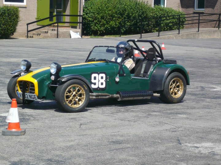 Gold minilites on my car? - Page 2 - Caterham - PistonHeads