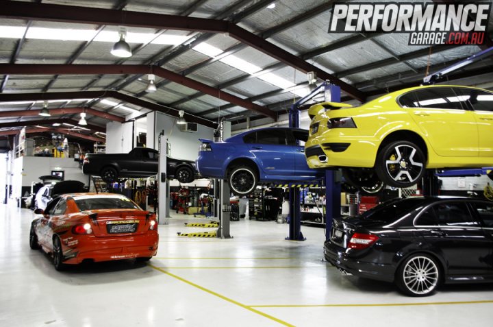 How much should a garage charge just to change the oil? - Page 1 - General Gassing - PistonHeads