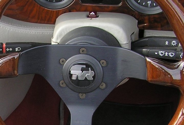 Steering column cowl - Page 1 - S Series - PistonHeads