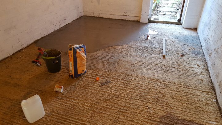 How to smooth a concrete garage floor - Page 1 - Homes, Gardens and DIY - PistonHeads
