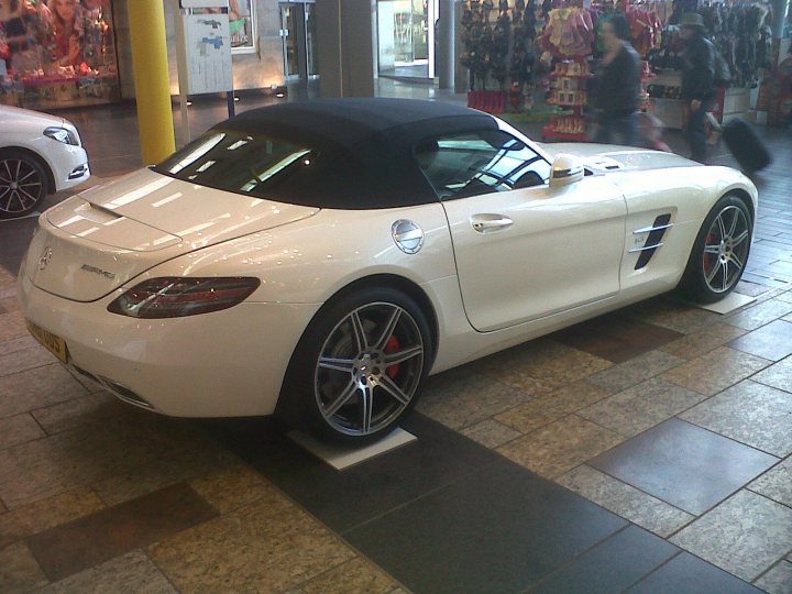 AMG Mercedes SLS on display in Union Square  - Page 1 - Scotland - PistonHeads