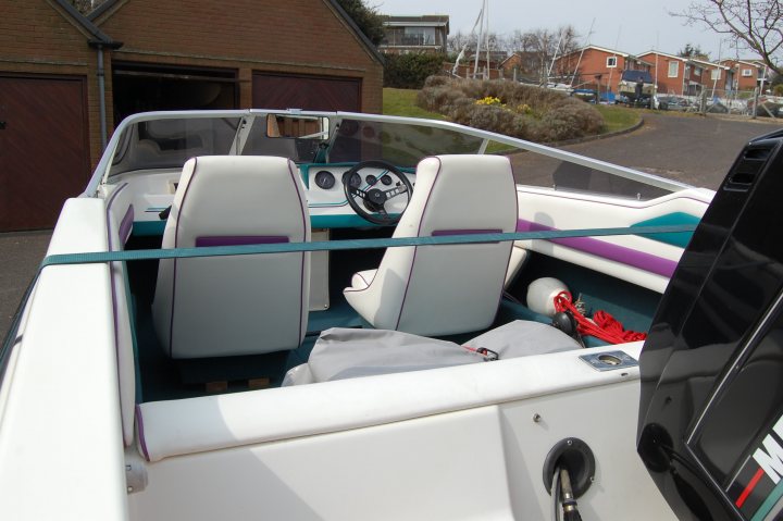 Looking at buying a speedboat. Help - Page 1 - Boats, Planes & Trains - PistonHeads