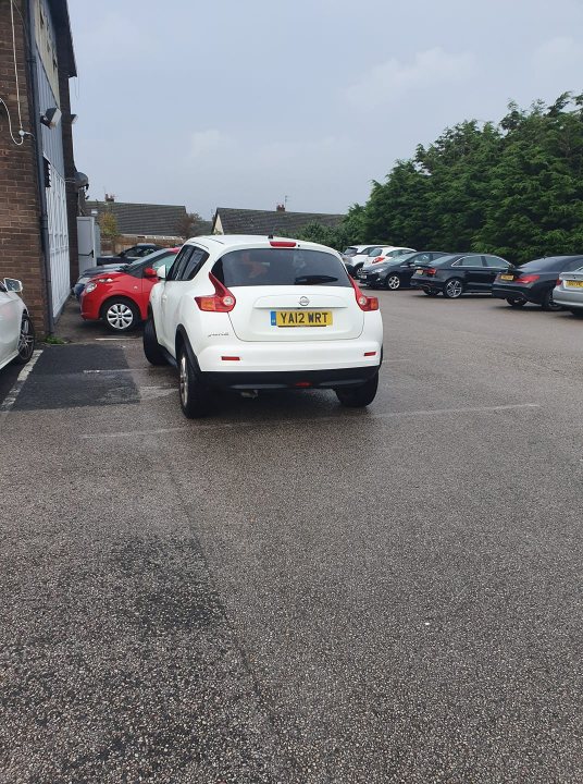 The BAD PARKING thread [vol4] - Page 248 - General Gassing - PistonHeads