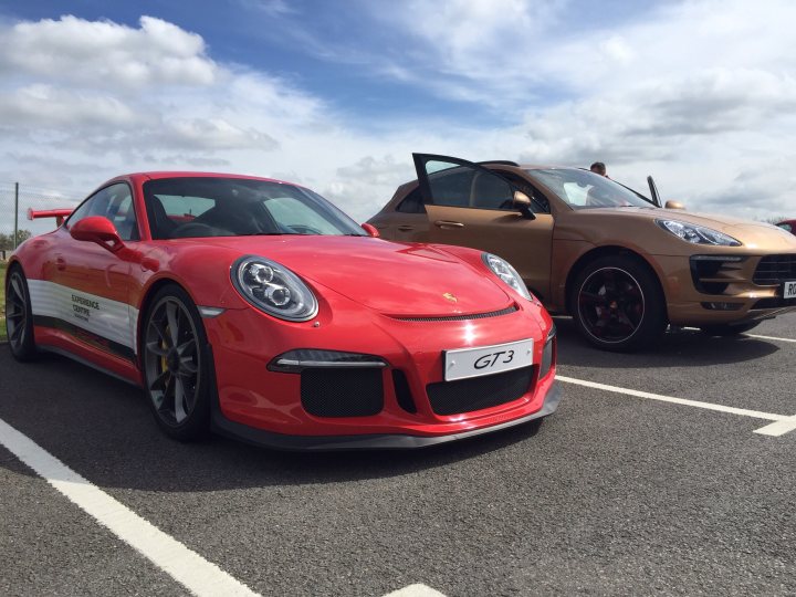 Would a 996/7 GT3 live with the 991 GT3 on track? - Page 3 - Porsche General - PistonHeads