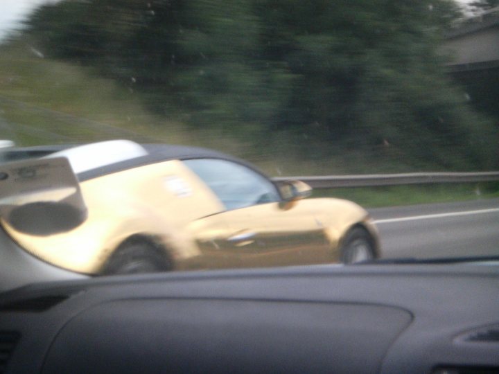 Pistonheads London Gold Veyron