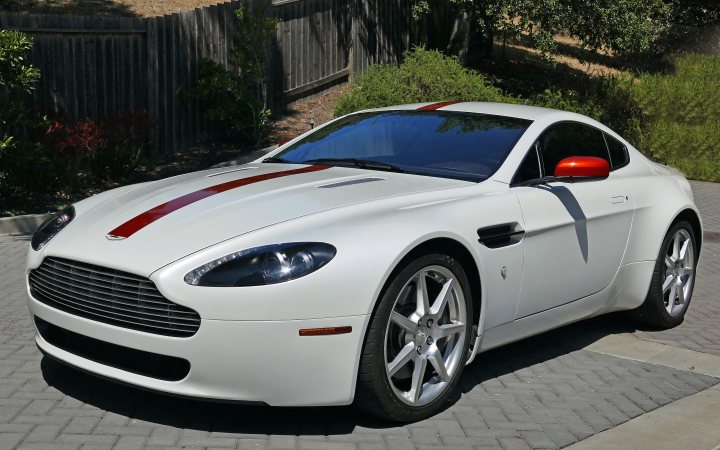 Potentially Controversial - V8 Vantage Car Wrap? - Page 1 - Aston Martin - PistonHeads UK