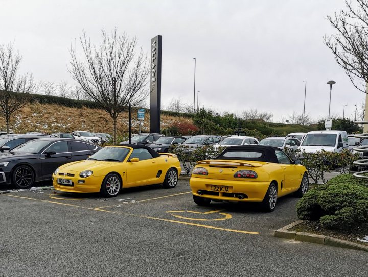 The BAD PARKING thread [vol4] - Page 447 - General Gassing - PistonHeads UK