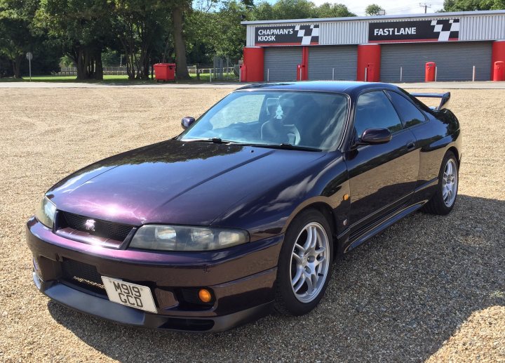 RE: Nissan Skyline GT-R (R33): Spotted - Page 2 - General Gassing - PistonHeads