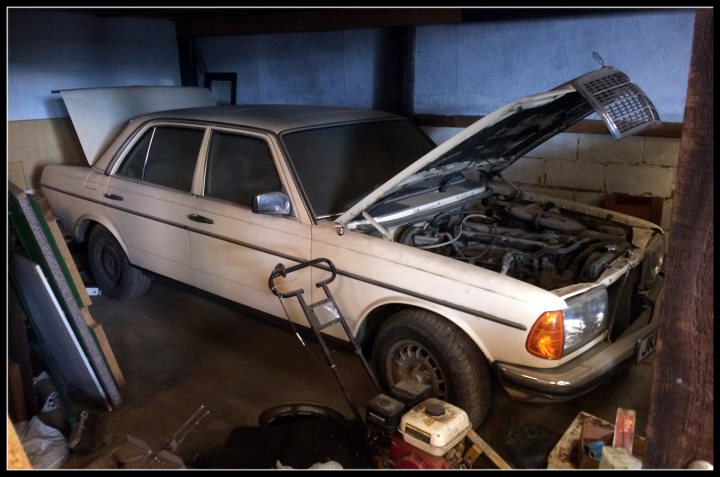 Barn Find W123 Merc Page 1 Readers Cars Pistonheads