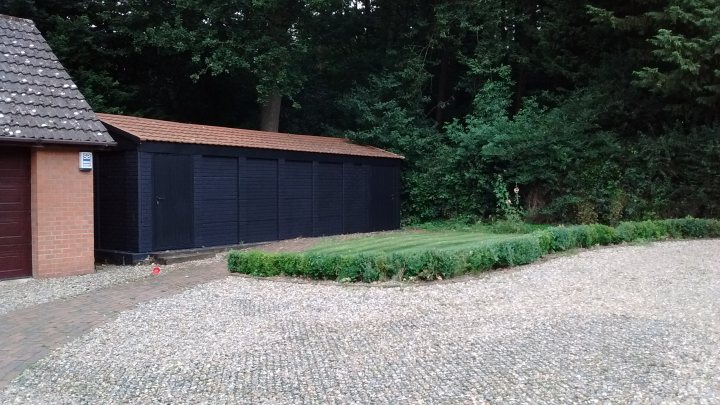 What would you grow up in front of mat black wall? - Page 1 - Homes, Gardens and DIY - PistonHeads