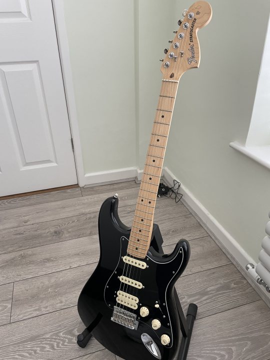 Lets look at our guitars thread - Page 362 - Music - PistonHeads UK