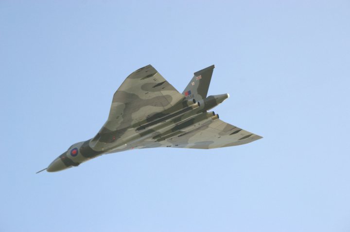 XH558.......... - Page 283 - Boats, Planes & Trains - PistonHeads