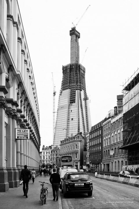Built Eiffel London Tall Pistonheads Tower
