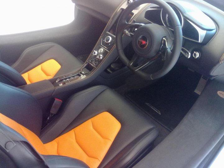 Mclaren Knutsford Showroom pics - Page 1 - North West - PistonHeads