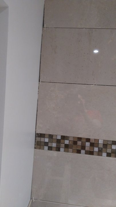 Tiling, is this "good enough" from a pro? - Page 1 - Homes, Gardens and DIY - PistonHeads