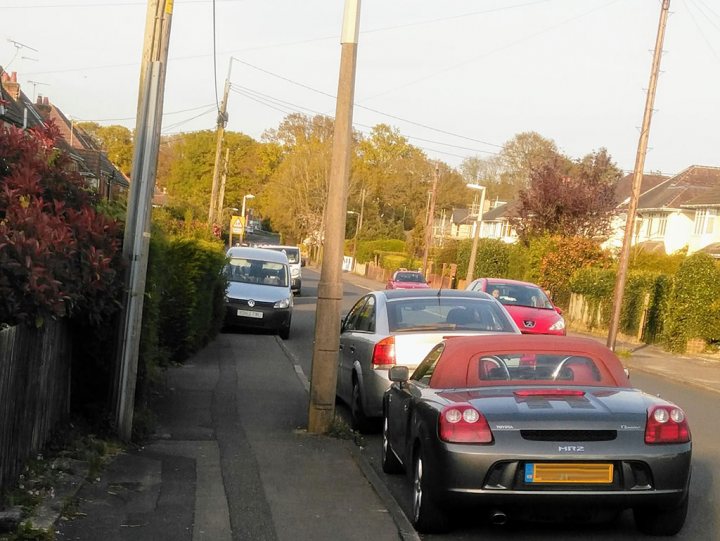 The BAD PARKING thread [vol3] - Page 471 - General Gassing - PistonHeads