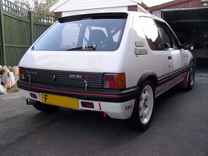RE: Peugeot 405 Mi16: Spotted - Page 1 - General Gassing - PistonHeads