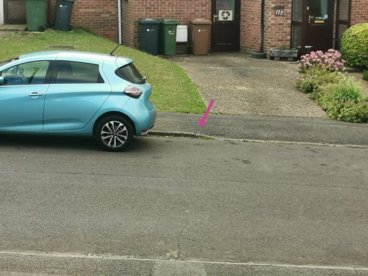 The BAD PARKING thread [vol4] - Page 310 - General Gassing - PistonHeads