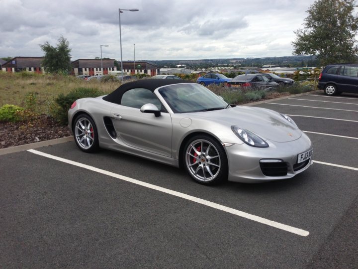 GT Silver vs Rhodium Silver - Side by Side shot - Page 2 - Porsche General - PistonHeads