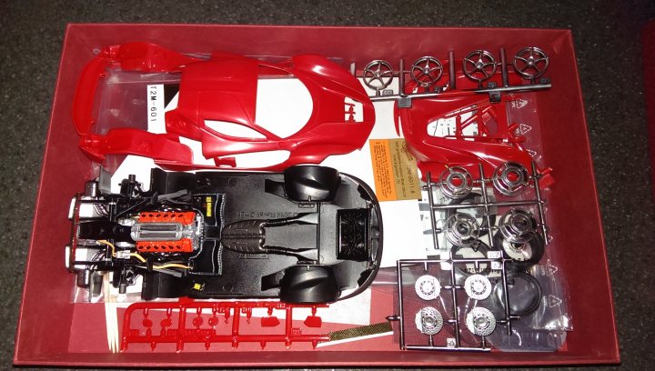 Revell 1/24 La Ferrari - Page 1 - Scale Models - PistonHeads