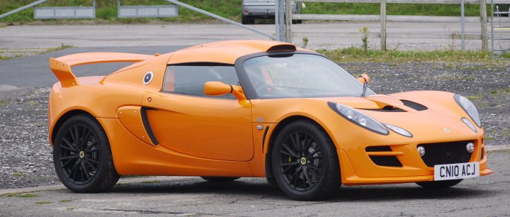 Lotus City Pistonheads Cardiff Exige Spotted Centre