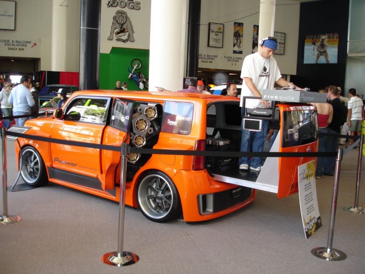 Badly modified cars thread - Page 158 - General Gassing - PistonHeads