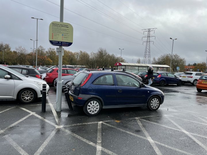 The BAD PARKING thread [vol4] - Page 337 - General Gassing - PistonHeads