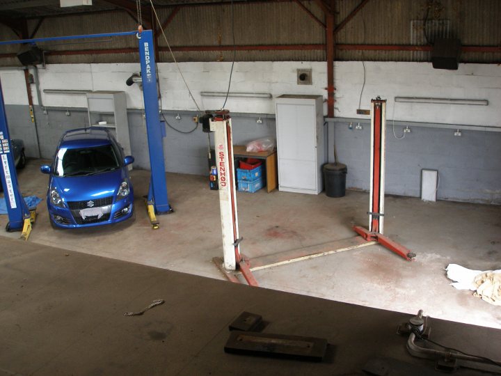 Car storage in Herts??  - Page 1 - Herts, Beds, Bucks & Cambs - PistonHeads UK