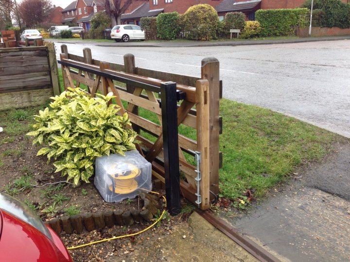 Anyone made a sliding driveway gate? - Page 1 - Homes, Gardens and DIY - PistonHeads