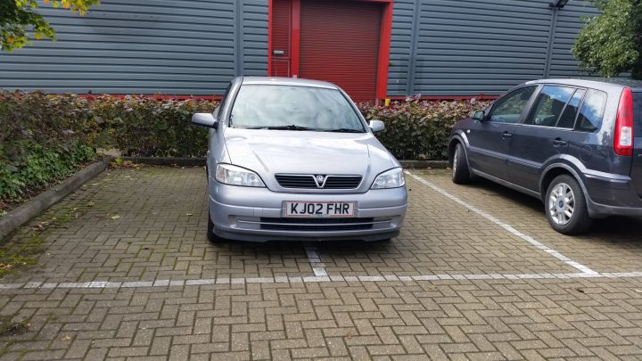 The BAD PARKING thread [vol3] - Page 203 - General Gassing - PistonHeads