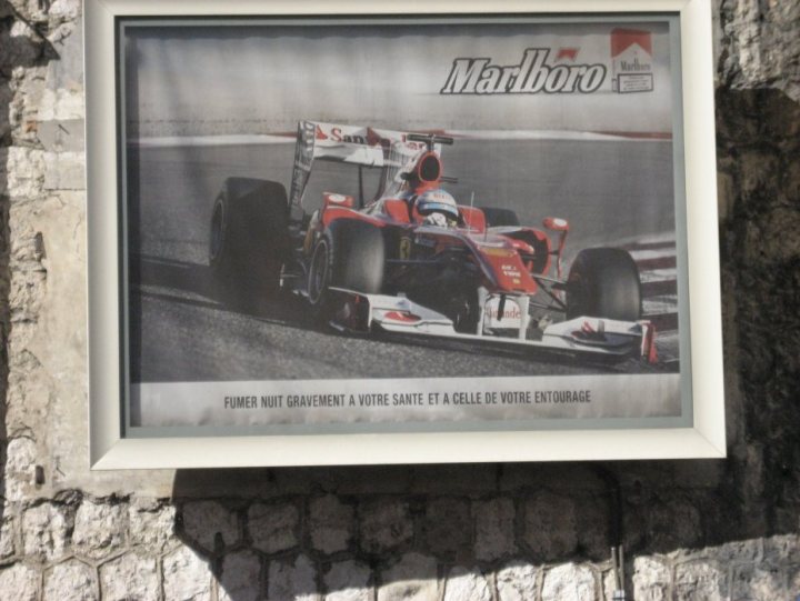 Advertising Marlboro Pistonheads Ferrari