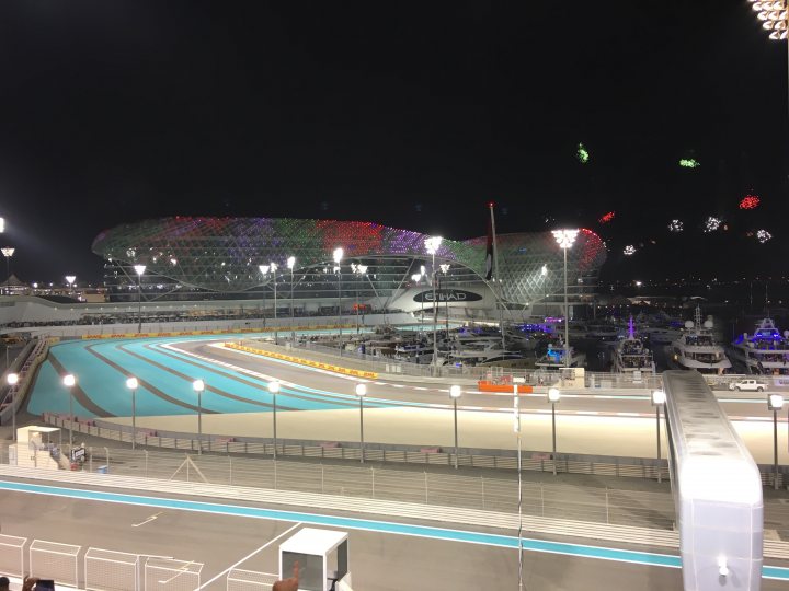 The Official 2016 Abu Dhabi Grand Prix Thread **Spoilers** - Page 75 - Formula 1 - PistonHeads