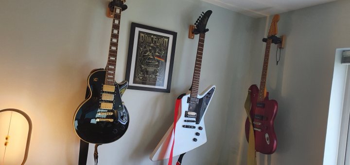 Lets look at our guitars thread. - Page 309 - Music - PistonHeads UK