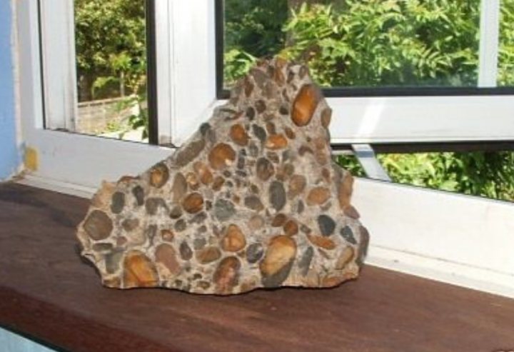 Any budding petrologists or geologists here? (rock ID)  - Page 1 - Science! - PistonHeads UK