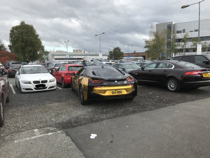 The BAD PARKING thread [vol4] - Page 257 - General Gassing - PistonHeads
