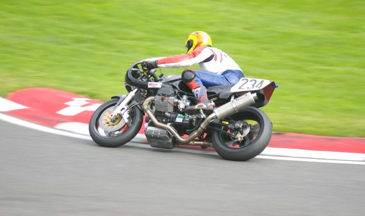 Vintage Motorcycle Club race pic's - Cadwell - pic heavy! - Page 1 - Biker Banter - PistonHeads