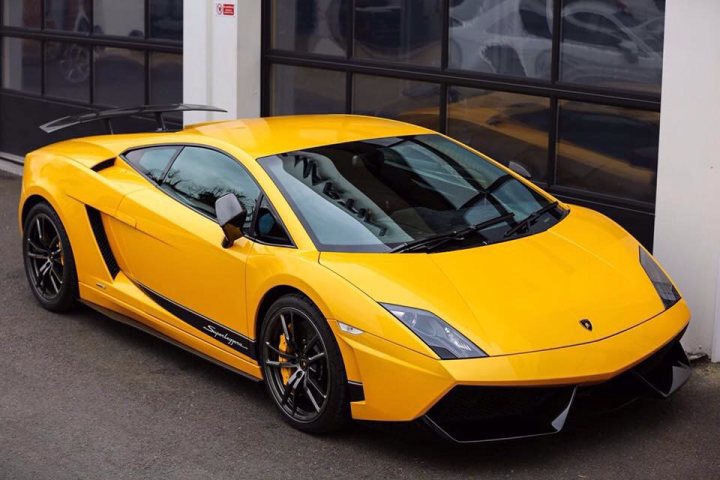 Wow looks stunning in Orange - Page 1 - Supercar General - PistonHeads