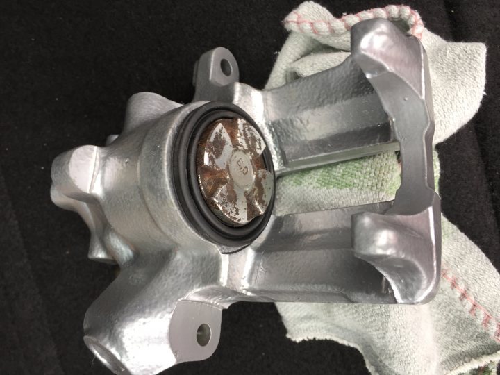 Rear brake calliper rebuild - Page 1 - Chimaera - PistonHeads