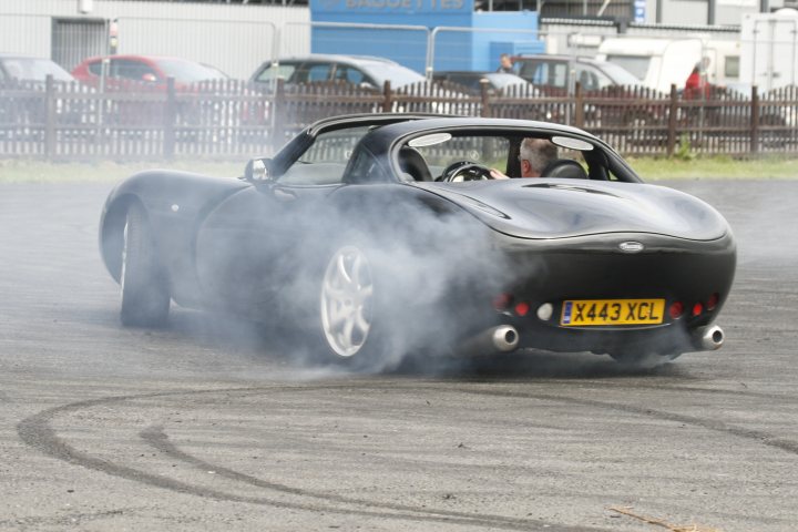 Pictures of your Classic in Action - Page 24 - Classic Cars and Yesterday's Heroes - PistonHeads UK