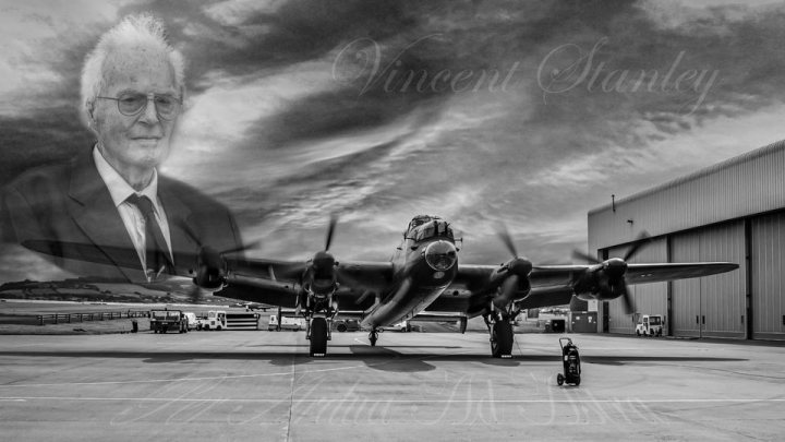 A black and white photo of an old plane - Pistonheads