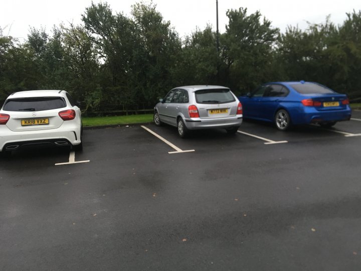 The BAD PARKING thread [vol4] - Page 251 - General Gassing - PistonHeads