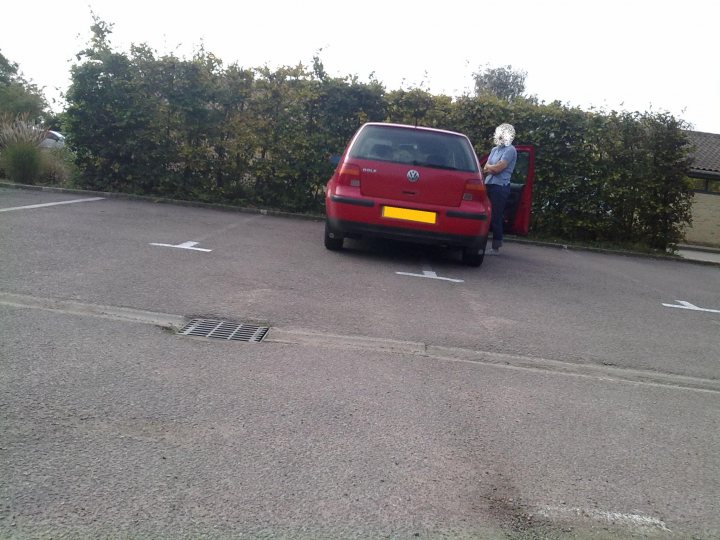 The BAD PARKING thread [vol3] - Page 49 - General Gassing - PistonHeads