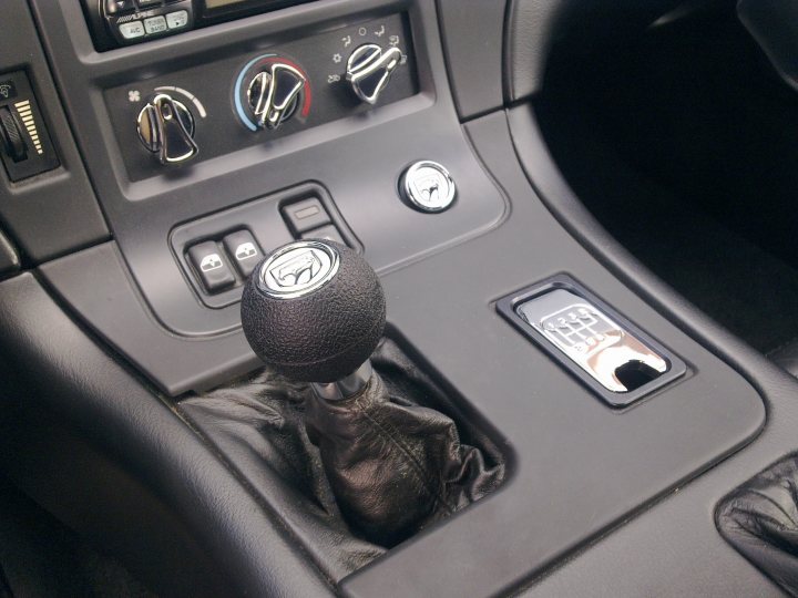 Pistonheads Ripped Gear Knob